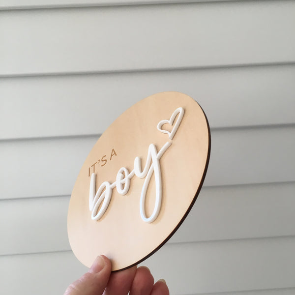 It's a Girl / It's a Boy Baby Announcement Plaque – Wooden Newborn Name Sign
