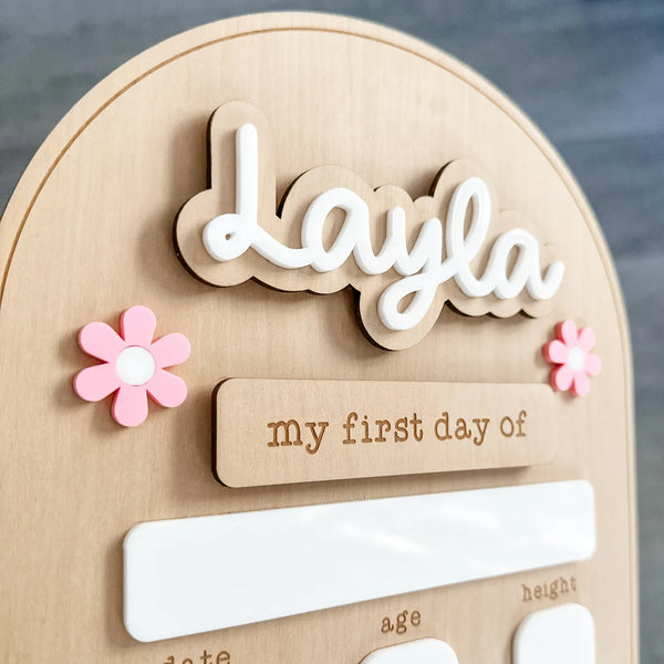 Personalised Back To School Board - "Quinn" Musk Flower Design