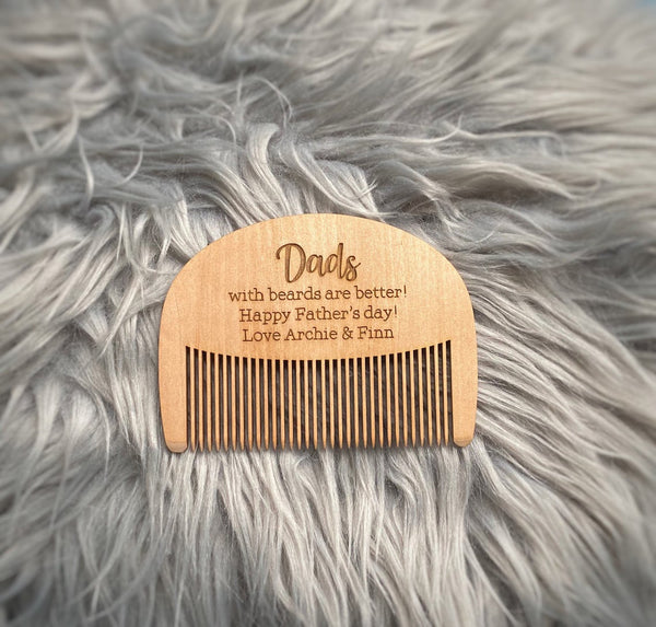 Dads With Beards Are Better, Happy Fathers Day Personalised Comb (Change Daddy to any other name), Cute Fathers Day Gift Idea!