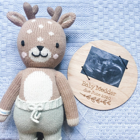Personalised Ultrasound Pregnancy Announcement Sign (Wooden Baby Announcement, New Baby Arrival Plaque)