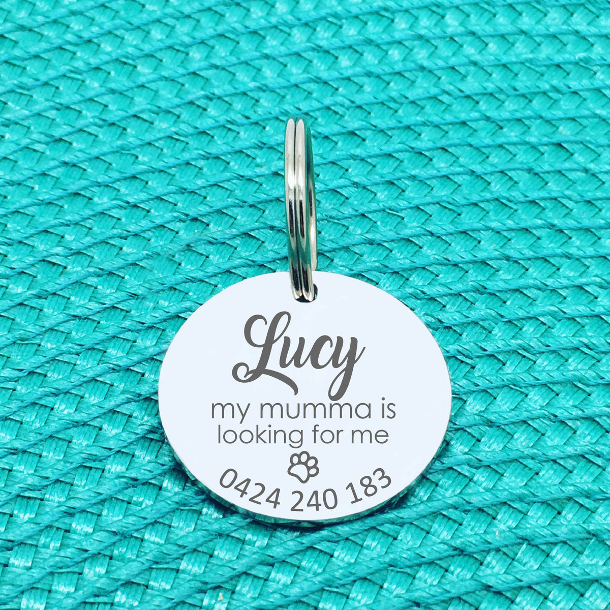 Personalised Pet Tag, My Mumma Is Looking For Me Design (Custom Engraved Dog Tag)