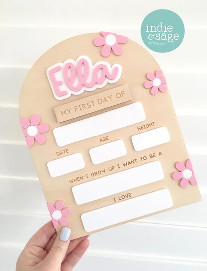 Personalised First & Last Day School Sign – Pink Daisy