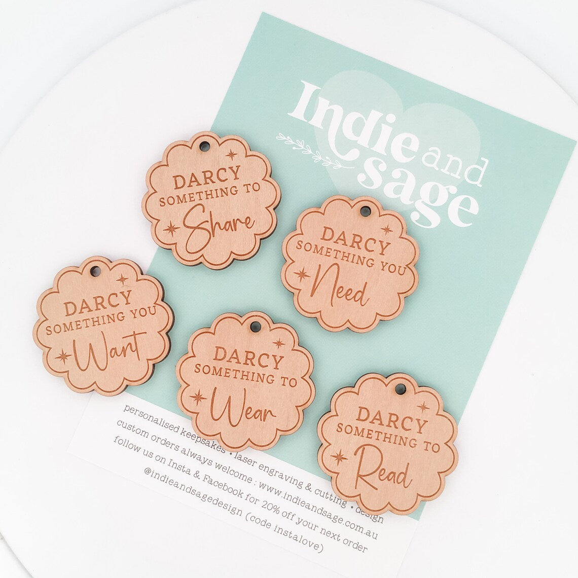 Christmas Gift Tags (Reusable Something To Themed) - Scalloped Wooden Gift Tags