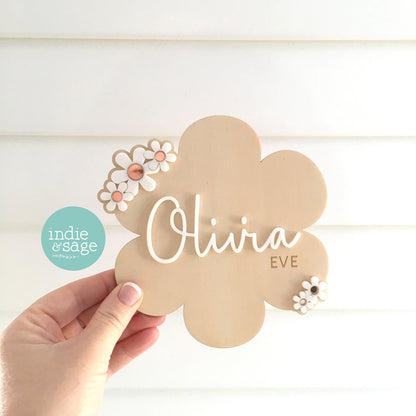 Baby Announcement Plaque, Floral Birth Announcement, Daisy Baby Name Announcement Sign