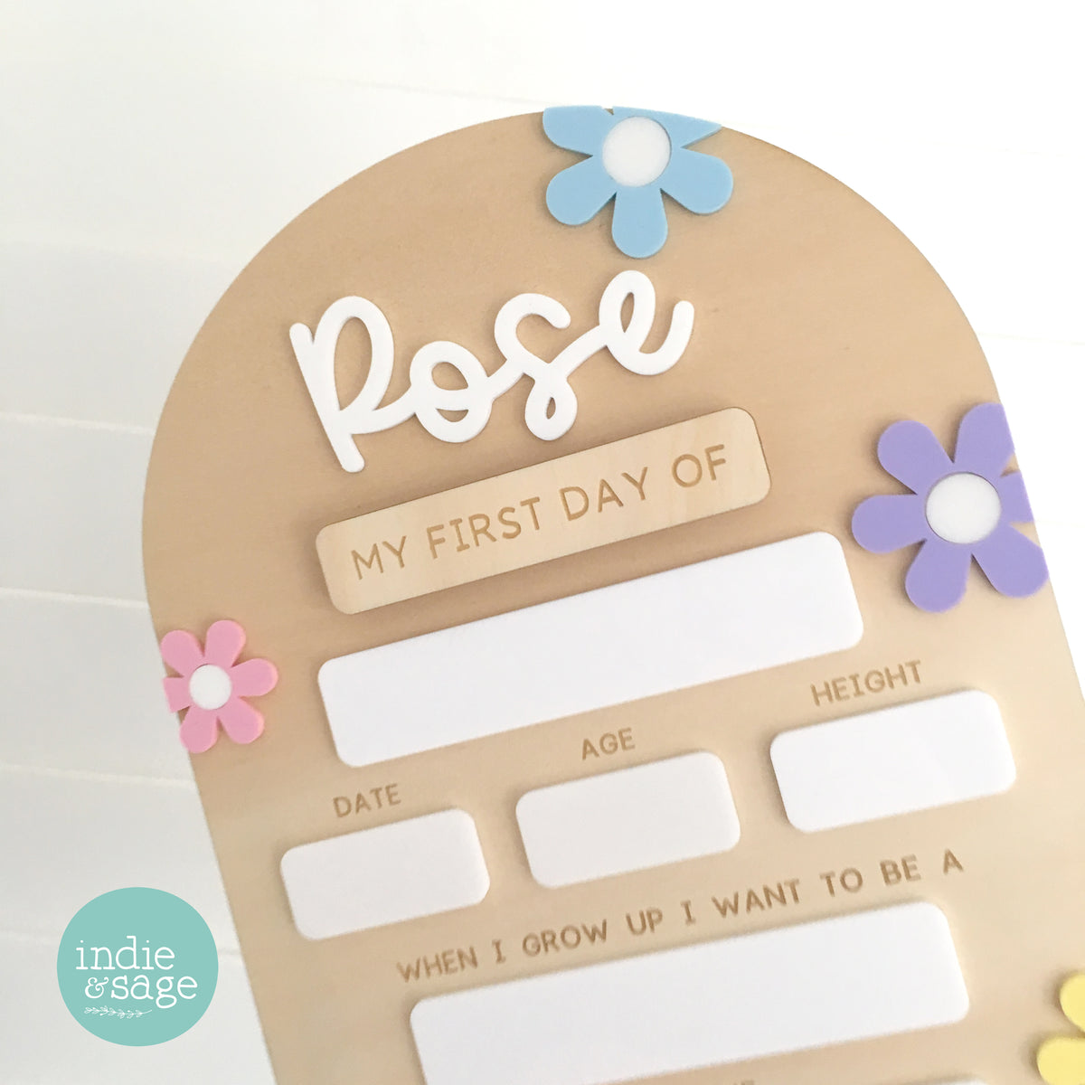 Personalised First & Last Day School Sign – Pastel Daisy Design