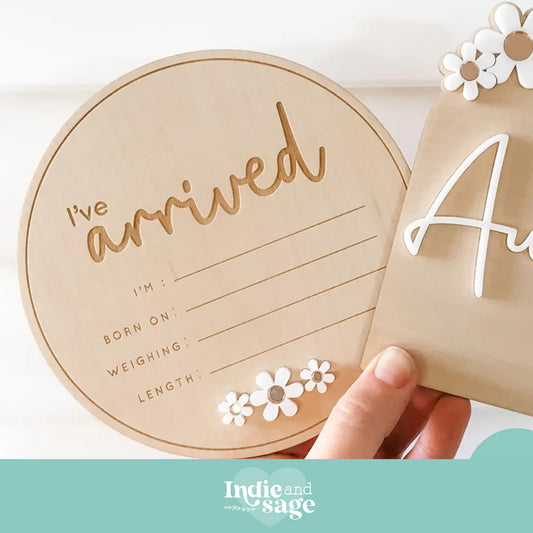 Baby Announcement Sign - I've Arrived (White & Rose Gold Flowers)