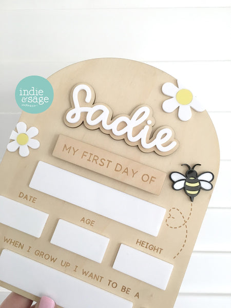 Personalised First Day of School Board | Custom Back to School Sign | Wooden Kids Milestone Board | Interchangeable Photo Prop