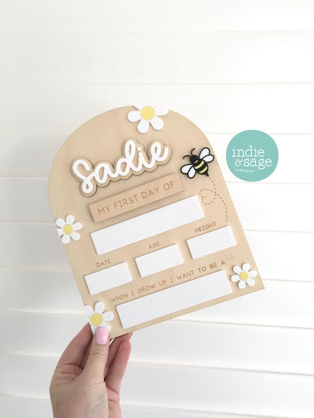 Personalised First Day of School Board | Custom Back to School Sign | Wooden Kids Milestone Board | Interchangeable Photo Prop