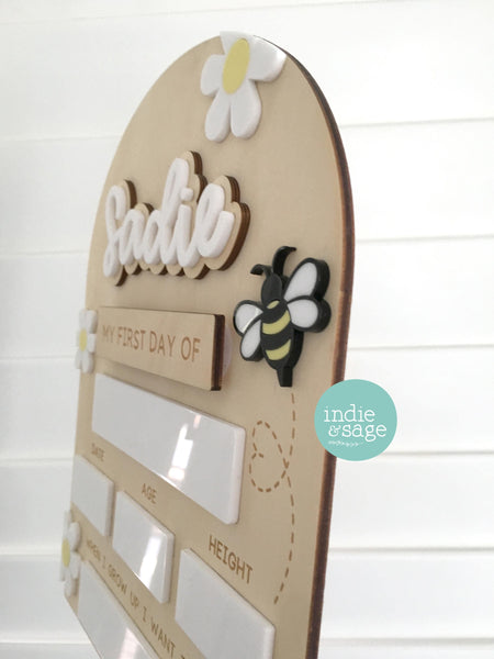 Personalised First Day of School Board | Custom Back to School Sign | Wooden Kids Milestone Board | Interchangeable Photo Prop