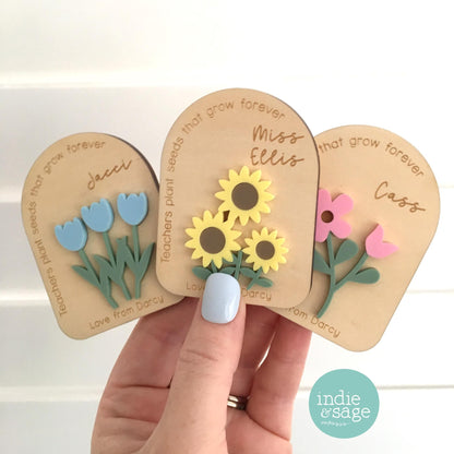 Personalised Teacher Gift Magnet | Thank You for Helping Me Grow | Custom Teacher Name Gift | End of Year Teacher Present | Student Gift