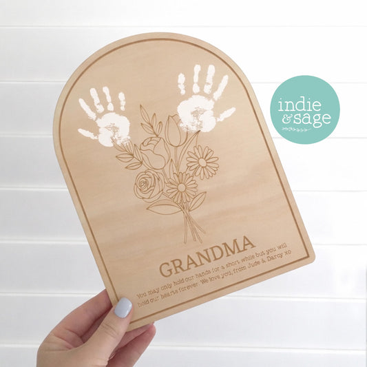 Personalised handprint plaque for Mum with child handprints and custom message, Mother’s Day gift from kids