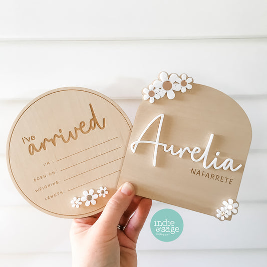 Personalised baby birth announcement set floral name plaque and ive arrived sign