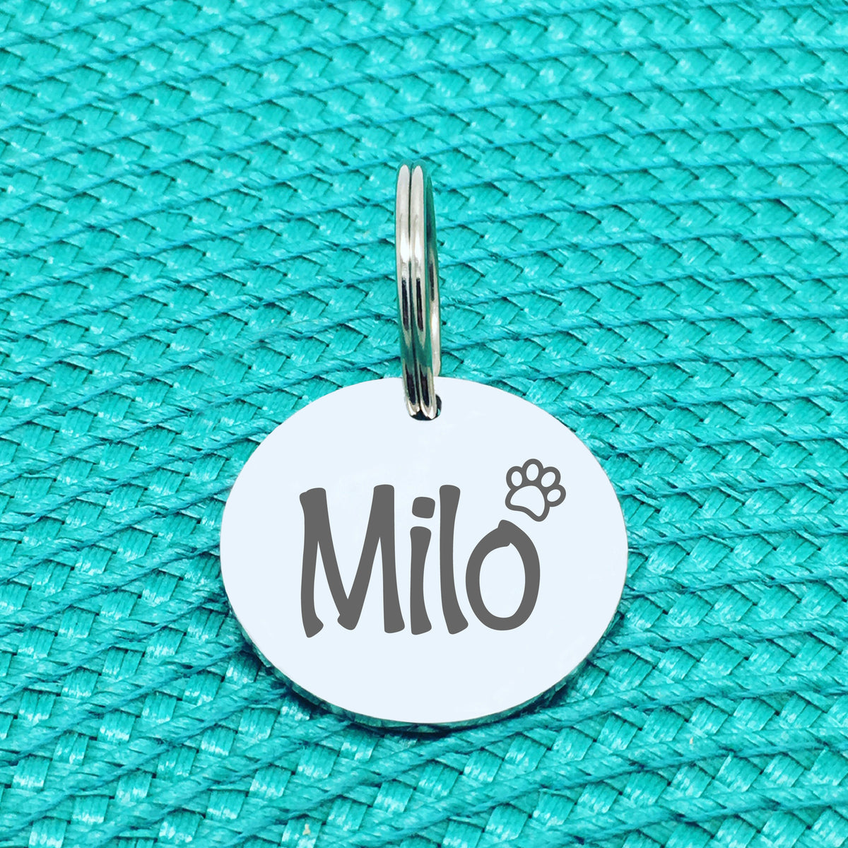Engraved Personalised Pet Tag Dude Paw Print Design (Personalised Dog Tag / Personalised Cat Tag)