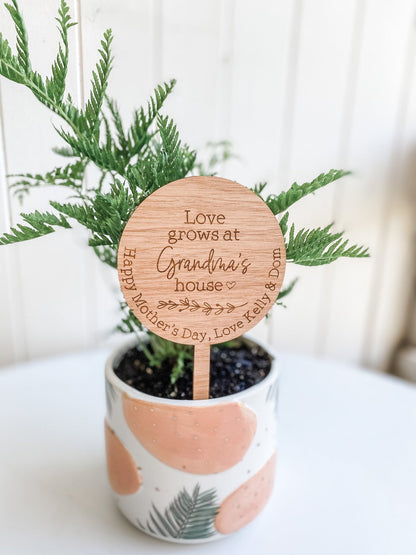 Personalised Planter Sign - Love grows at Nanny's House Wooden Planter Stick (Change Nanny to another name of your choosing)