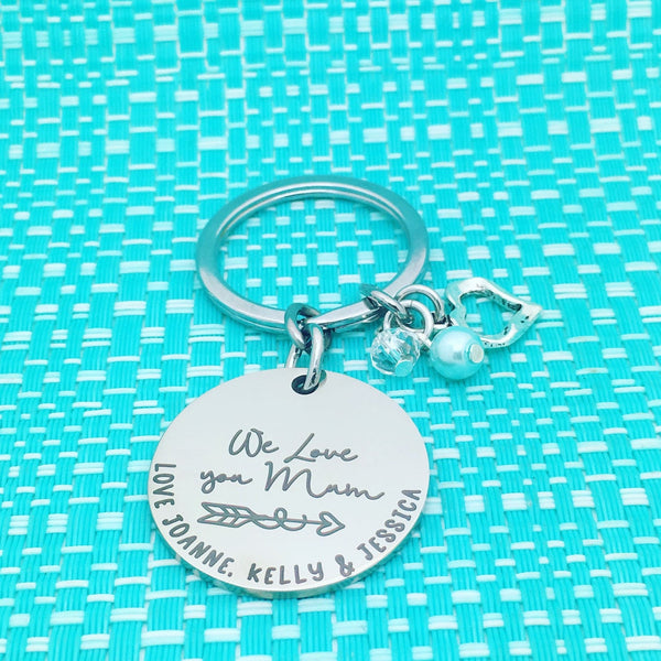 We Love You Mum Personalised Keyring (Change Mum to another name of your choosing)
