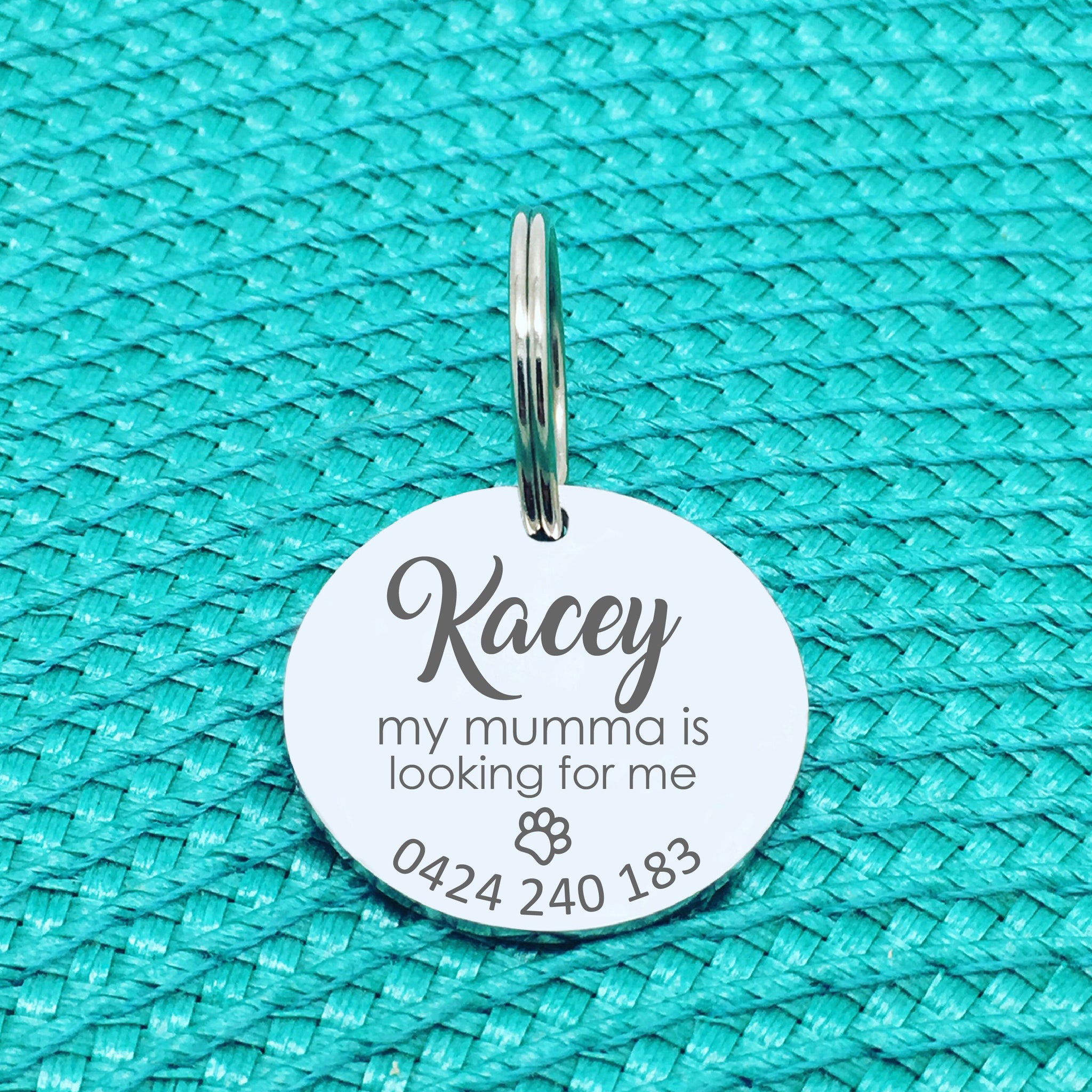 Personalised Pet Tag, My Mumma Is Looking For Me Design (Custom Engraved Dog Tag)