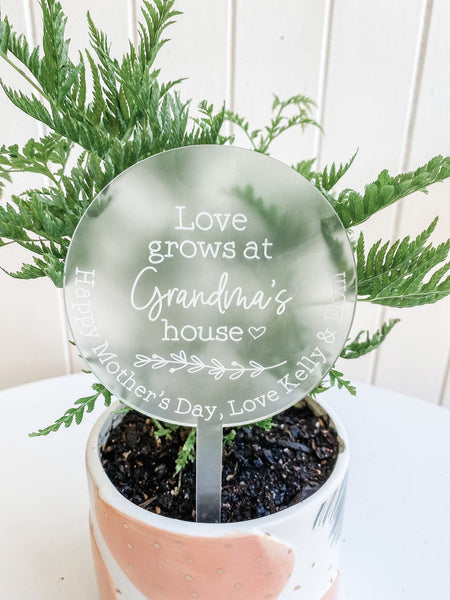 Personalised Planter Sign - Love grows at Grandma's House Acrylic Planter Stick (Change Grandma to another name of your choosing)